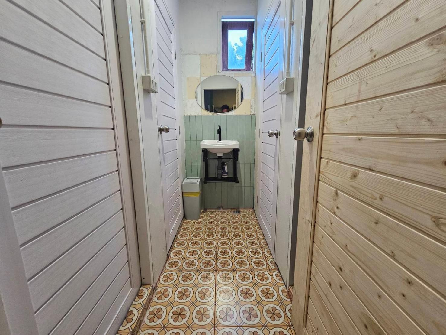 Hao Norn Hostel Тонг Сала Экстерьер фото